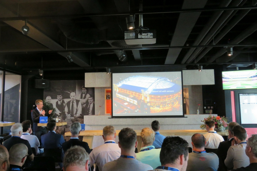 Data tracking at the Amsterdam ArenA: every week a perfect pitch